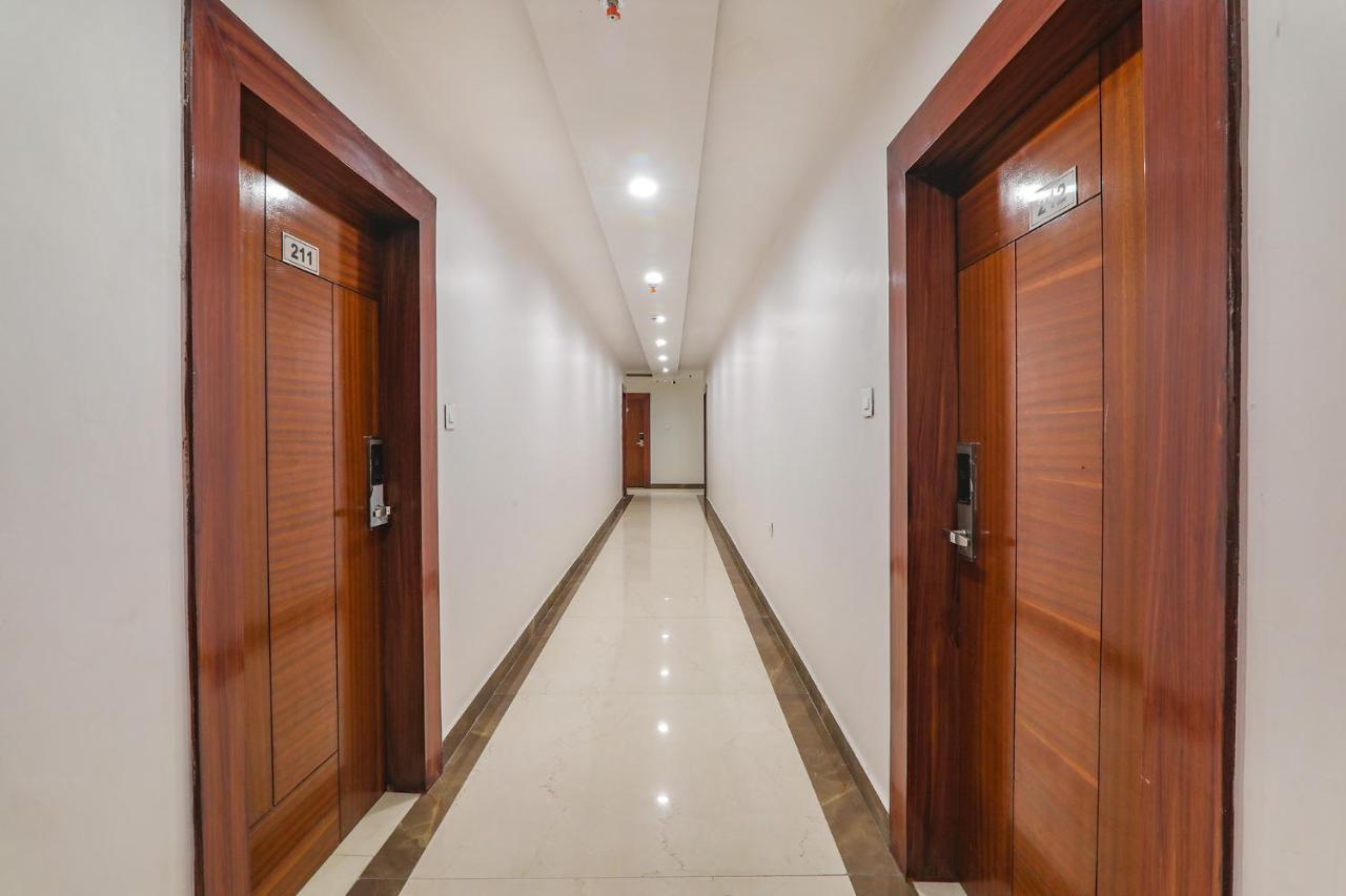 Fabhotel Ananda 3*